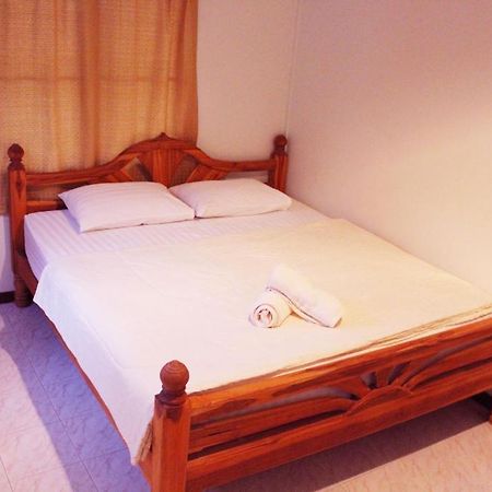 Chuan Chom Resort Sukhothai Oda fotoğraf